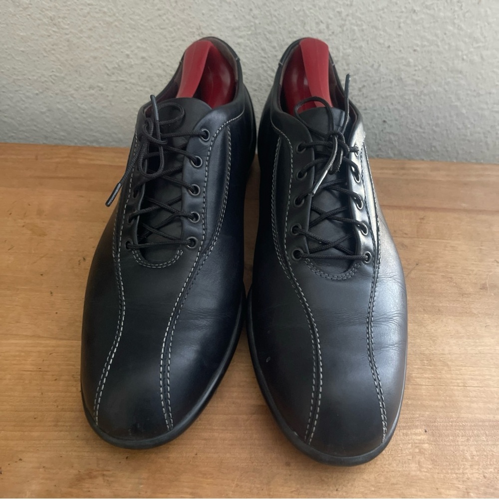 Tods Womens Driving Sneaker Black   Leather Lace Up Bowling/Walking Shoes Sz 8. - Picture 2 of 9